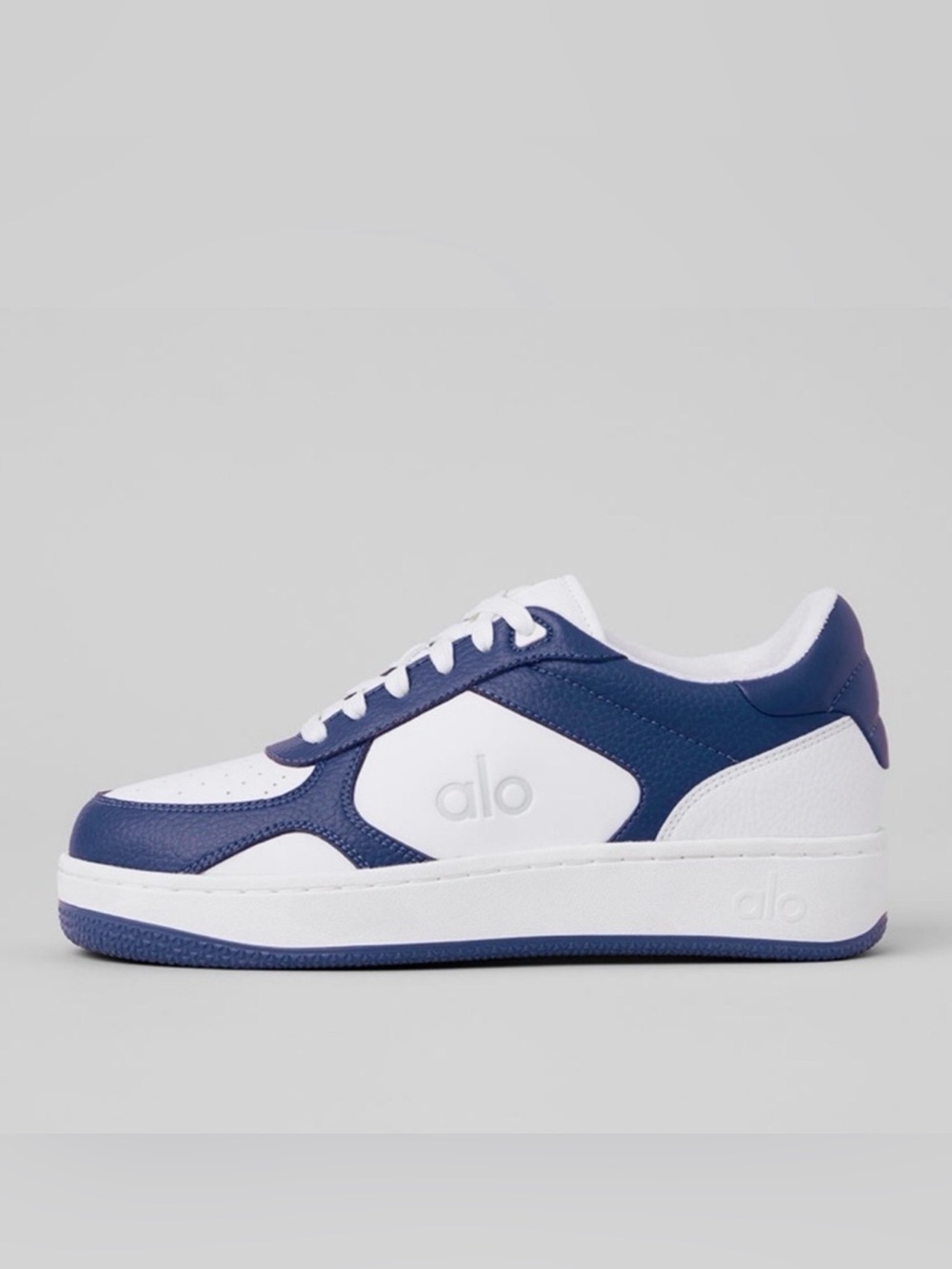 ALO Yoga Recovery Mode Sneaker - Unisex - Picture 2 of 3